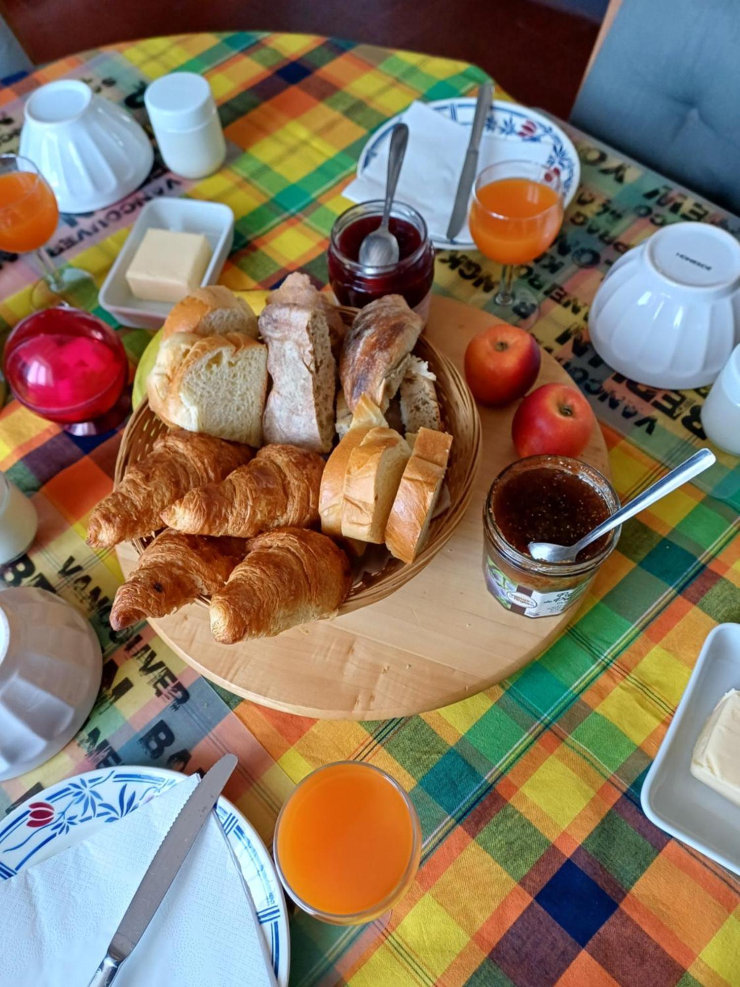 Bed and Breakfast Aline Et Dim Mereville  Екстер'єр фото